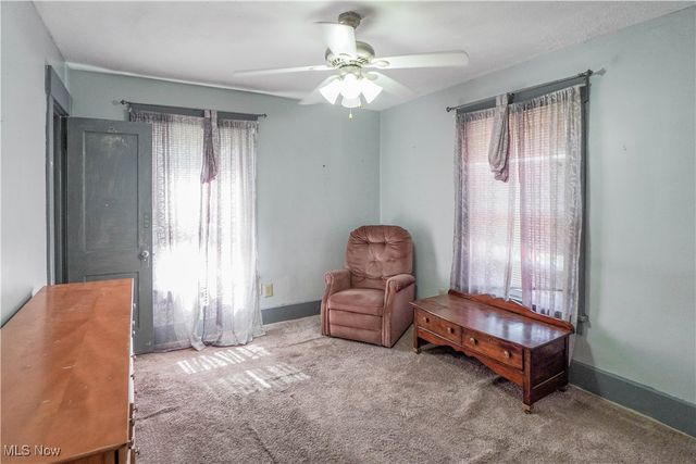 1521 Gibbs Avenue NE, Canton, OH 44705