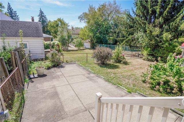 1521 Gibbs Avenue NE, Canton, OH 44705