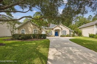 7636 SENTRY OAK Circle E, Jacksonville, FL 32256