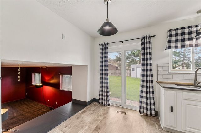 14281 Revere Circle, Middleburg Heights, OH 44130