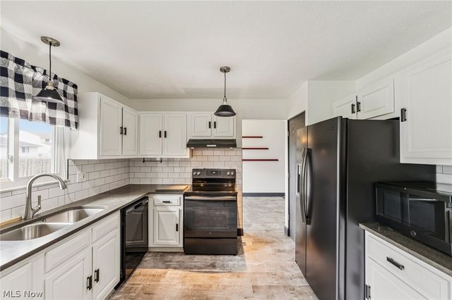 14281 Revere Circle, Middleburg Heights, OH 44130