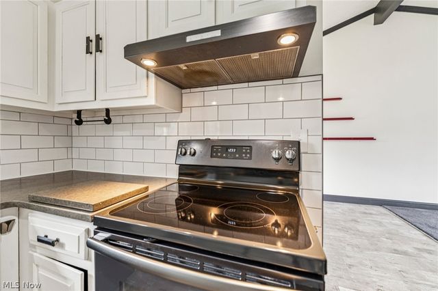 14281 Revere Circle, Middleburg Heights, OH 44130