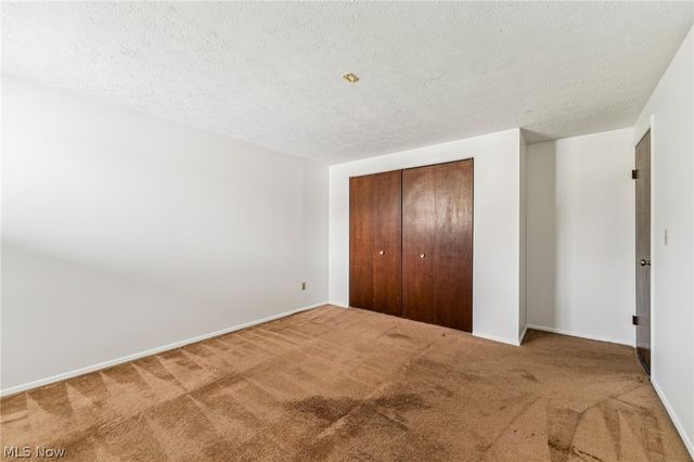 14281 Revere Circle, Middleburg Heights, OH 44130