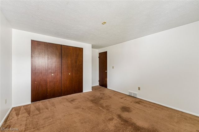 14281 Revere Circle, Middleburg Heights, OH 44130