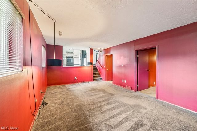 14281 Revere Circle, Middleburg Heights, OH 44130