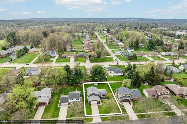 14281 Revere Circle, Middleburg Heights, OH 44130