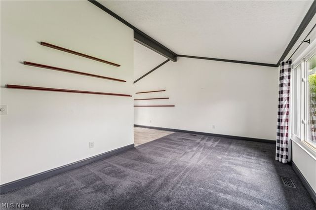 14281 Revere Circle, Middleburg Heights, OH 44130