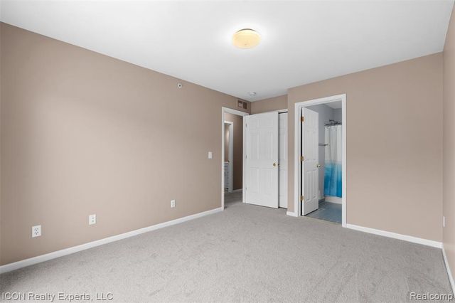 1159 Beaver Run, Troy, MI 48083