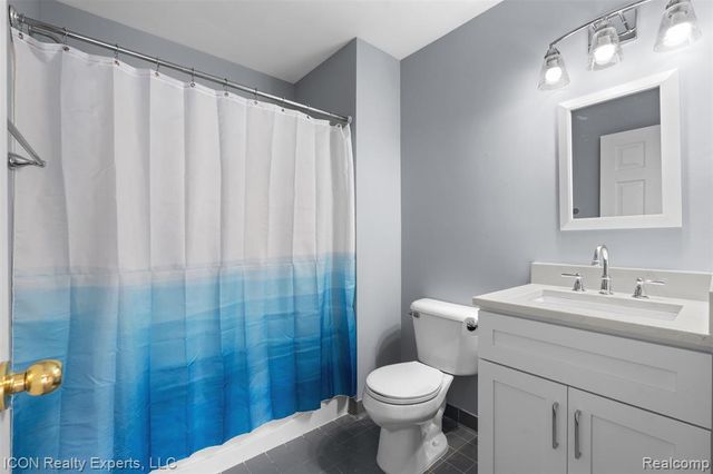 1159 Beaver Run, Troy, MI 48083