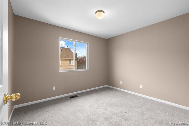 1159 Beaver Run, Troy, MI 48083