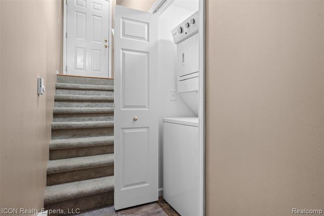 1159 Beaver Run, Troy, MI 48083