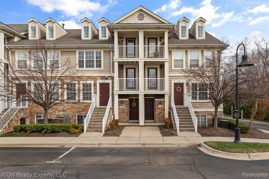 1159 Beaver Run, Troy, MI 48083