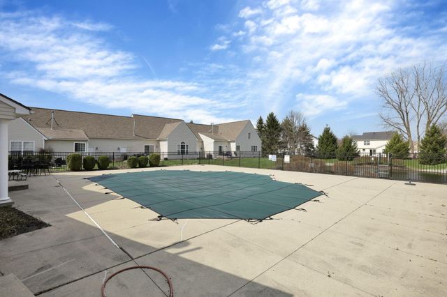 17 Fawn Meadow Court, Powell, OH 43065