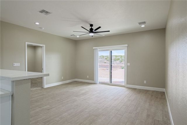 5104 S Antelope Drive, Fort Mohave, AZ 86426