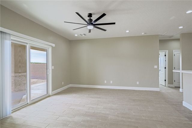 5104 S Antelope Drive, Fort Mohave, AZ 86426