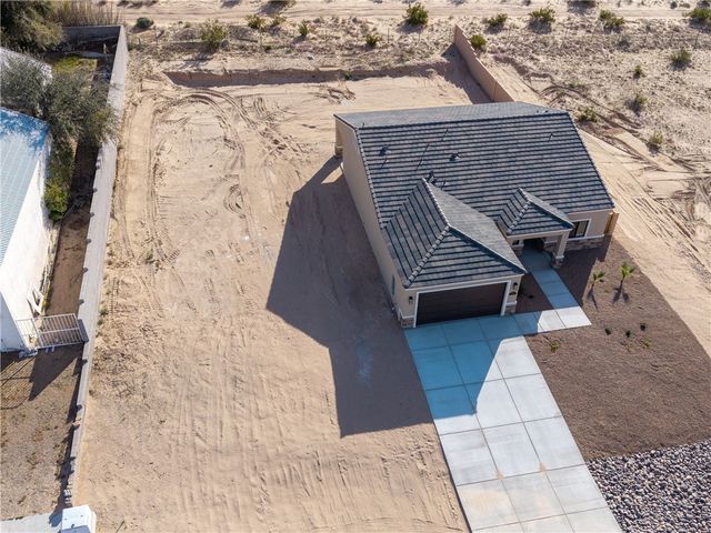5104 S Antelope Drive, Fort Mohave, AZ 86426