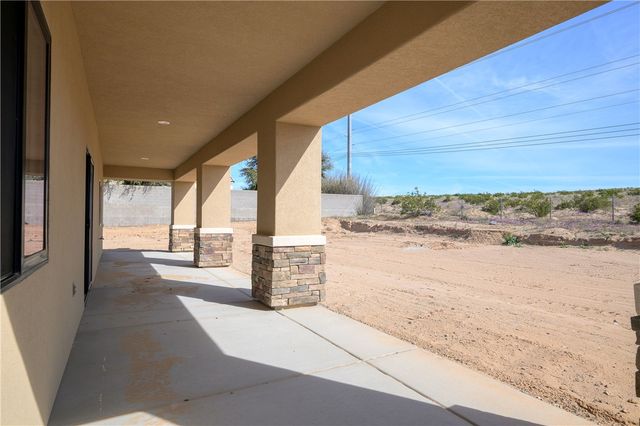 5104 S Antelope Drive, Fort Mohave, AZ 86426
