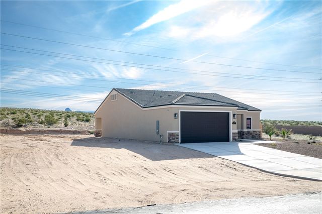 5104 S Antelope Drive, Fort Mohave, AZ 86426