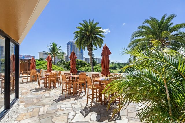 2045 Kalakaua Avenue 1017, Honolulu, HI 96815