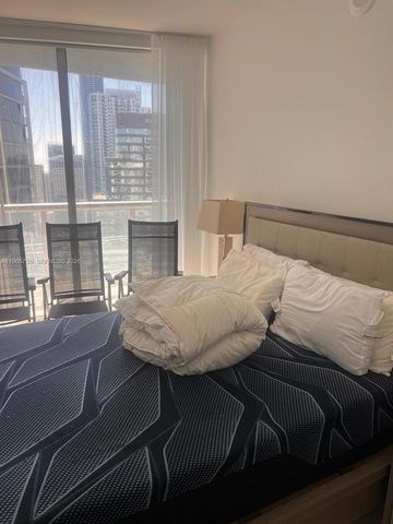 475 Brickell Ave 3613, Miami, FL 33131