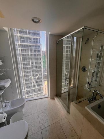 475 Brickell Ave 3613, Miami, FL 33131