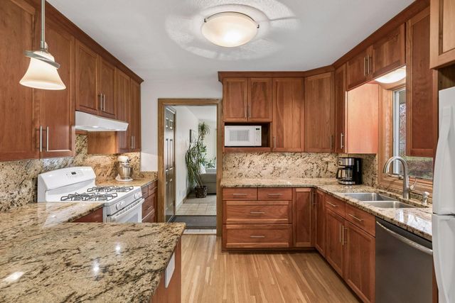 10535 Mississippi Boulevard NW, Coon Rapids, MN 55433