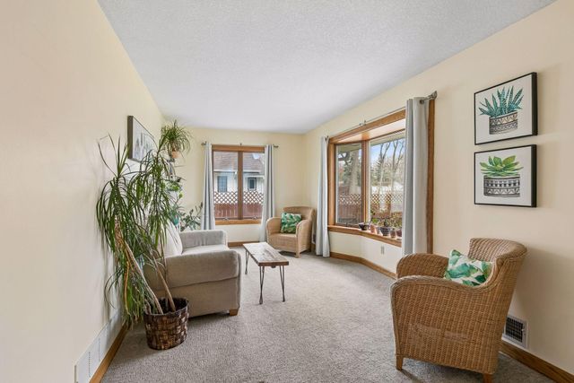 10535 Mississippi Boulevard NW, Coon Rapids, MN 55433