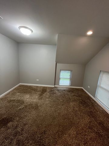 205 S Jackson Street, Gardner, IL 60424