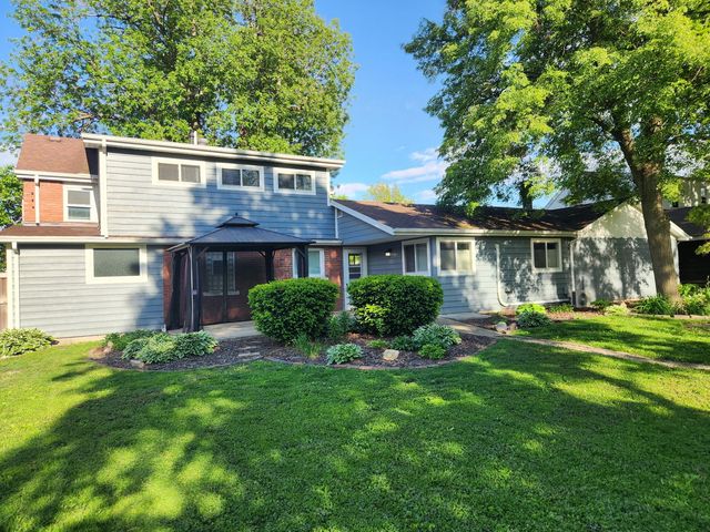 205 S Jackson Street, Gardner, IL 60424
