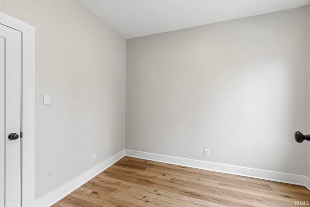 120 N Frances Street, South Bend, IN 46617