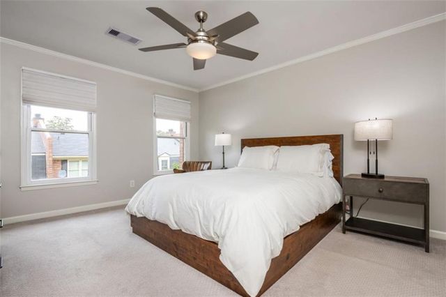 7 Queen Victoria Place, Atlanta, GA 30342