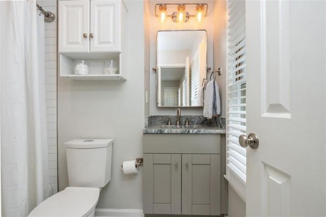 7 Queen Victoria Place, Atlanta, GA 30342