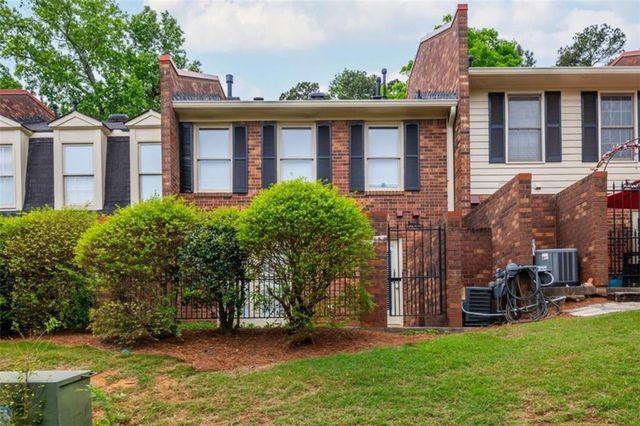 7 Queen Victoria Place, Atlanta, GA 30342