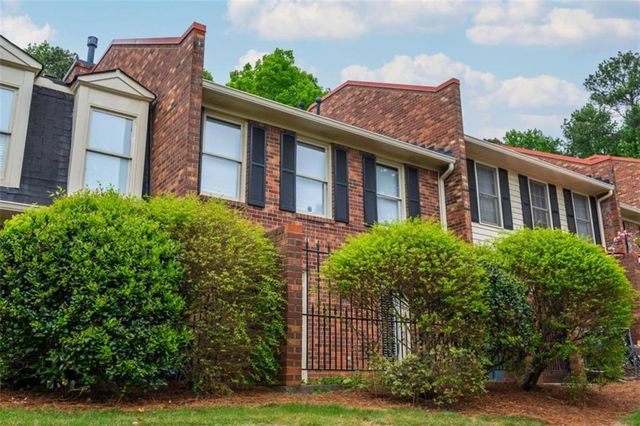 7 Queen Victoria Place, Atlanta, GA 30342