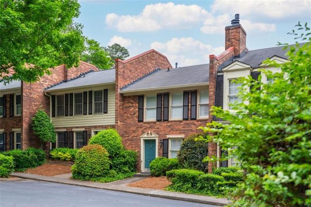 7 Queen Victoria Place, Atlanta, GA 30342