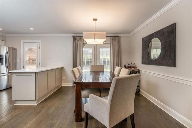 7 Queen Victoria Place, Atlanta, GA 30342