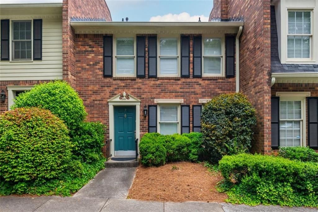 7 Queen Victoria Place, Atlanta, GA 30342