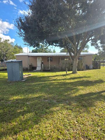 4493 SE 22nd Ct, Okeechobee, FL 34974