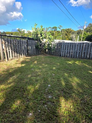 4493 SE 22nd Ct, Okeechobee, FL 34974