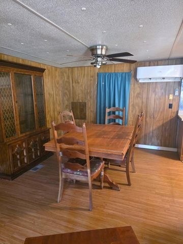 4493 SE 22nd Ct, Okeechobee, FL 34974