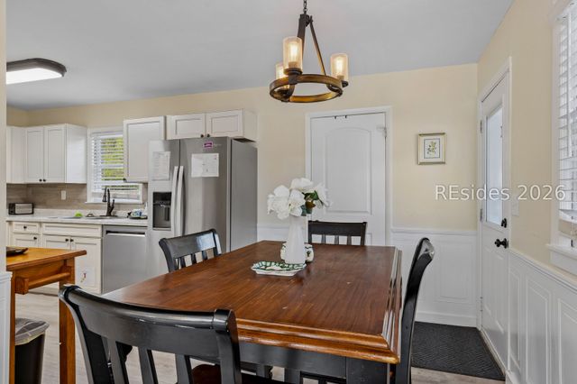 1905 Oconnell St, Beaufort, SC 29902