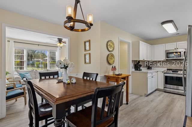 1905 Oconnell St, Beaufort, SC 29902