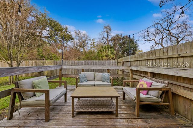 1905 Oconnell St, Beaufort, SC 29902