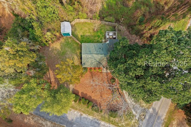 1905 Oconnell St, Beaufort, SC 29902