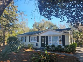 1905 Oconnell St, Beaufort, SC 29902