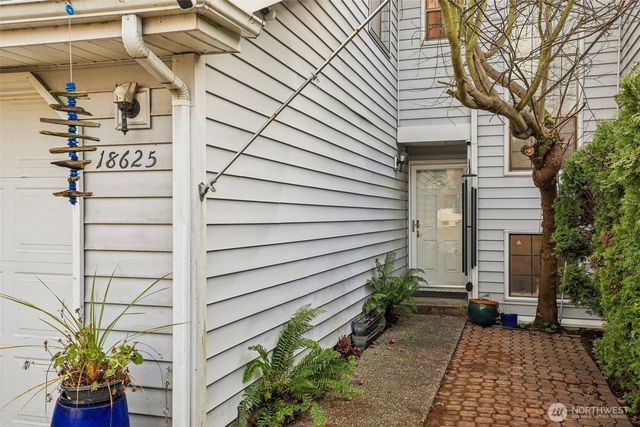 18625 48th Place S, Seatac, WA 98188