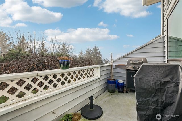 18625 48th Place S, Seatac, WA 98188