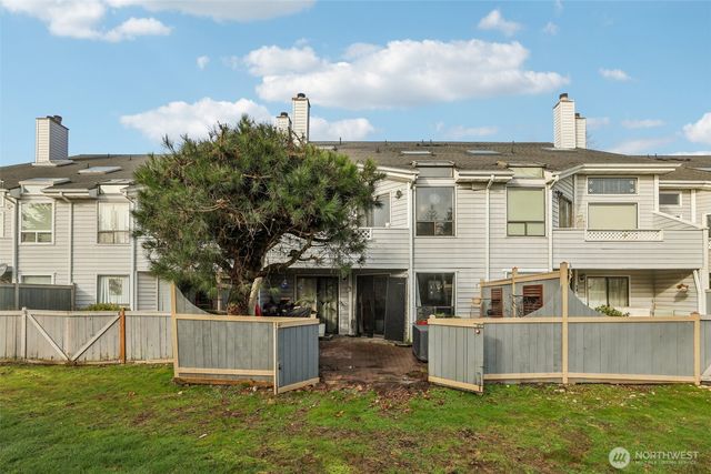 18625 48th Place S, Seatac, WA 98188
