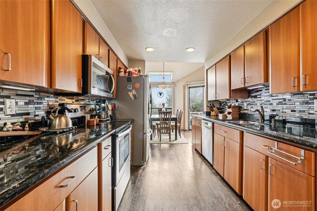 18625 48th Place S, Seatac, WA 98188