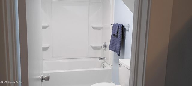 576 Longfield Ave, Louisville, KY 40215